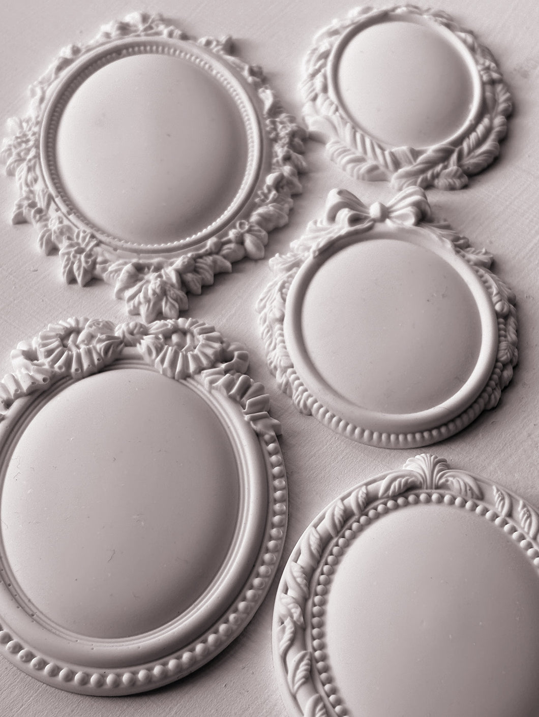 NEW Vintage Brooches 6x10 IOD Mould™