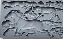 Load image into Gallery viewer, Horse &amp; Hound Mould IOD™ Iron Orchid Designs
