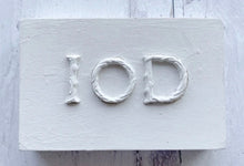Load image into Gallery viewer, Victoria IOD Mould
